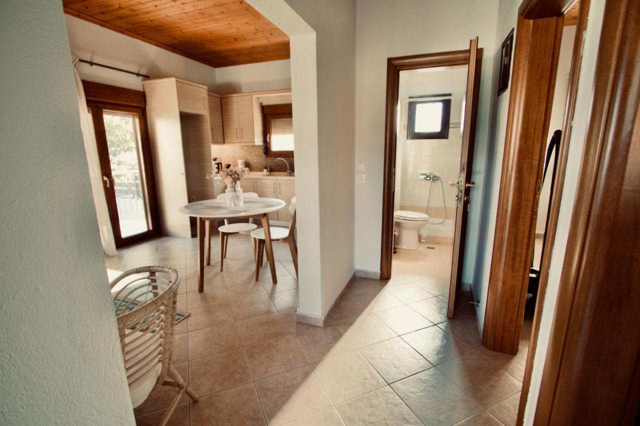 Enalio Beach House Nea Kallikrateia Esterno foto