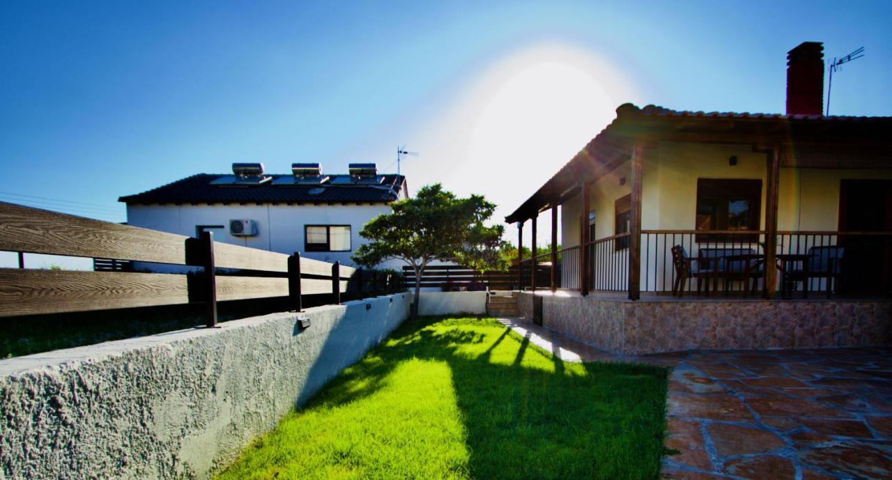 Enalio Beach House Nea Kallikrateia Esterno foto